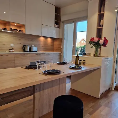 Accueillant Et Pratique, Proche De Chantilly Et Du Parc Asterix Apartment *