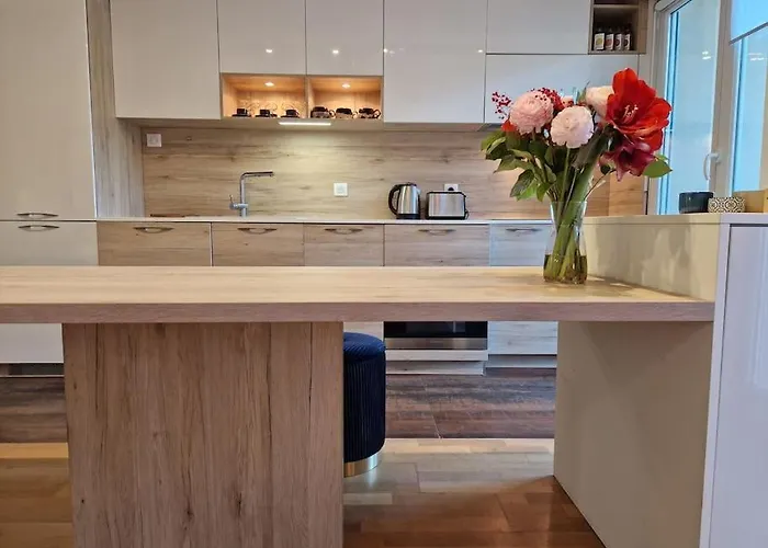 Accueillant Et Pratique, Proche De Chantilly Et Du Parc Asterix *