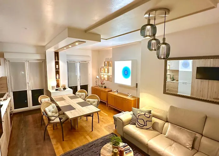 Accueillant Et Pratique, Proche De Chantilly Et Du Parc Asterix *